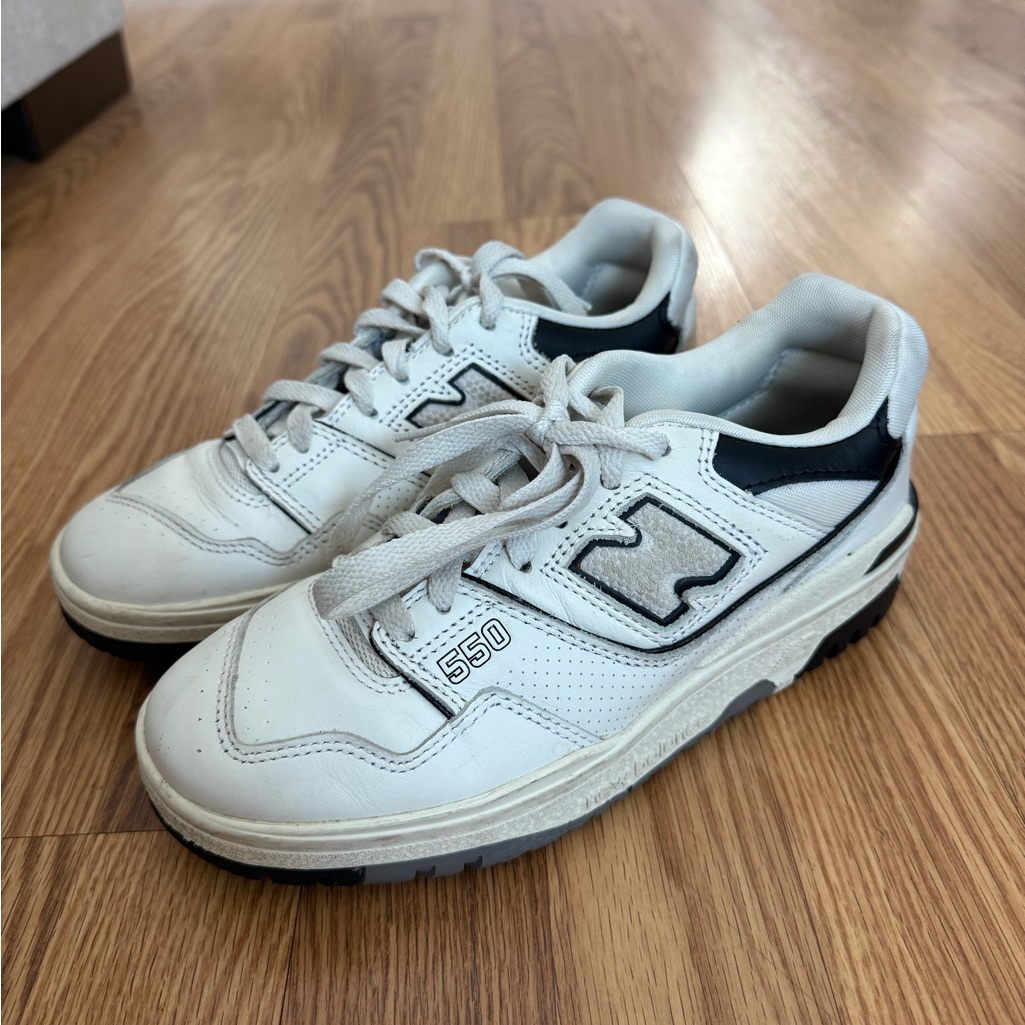 New Balance Unisex 550 Sneakers